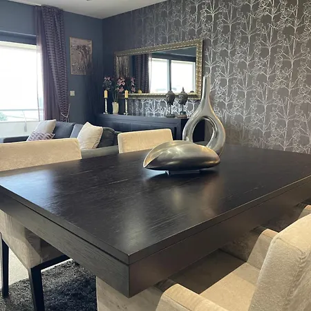 Encantador, Com Piscina E Vista Mar - Ocean View *