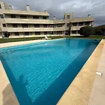 Encantador, Com Piscina E Vista Mar - Ocean View