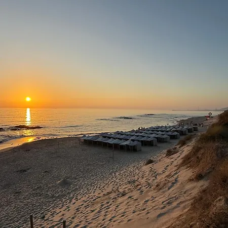 Encantador, Com Piscina E Vista Mar - Ocean View