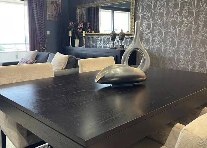 Encantador, Com Piscina E Vista Mar - Ocean View *