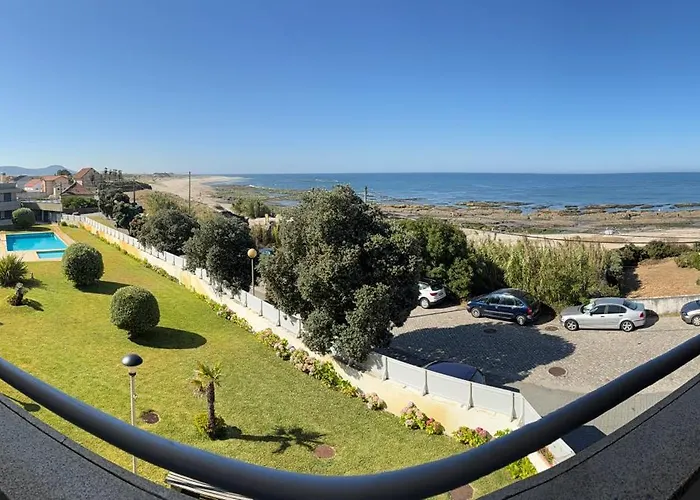 Encantador, Com Piscina E Vista Mar - Ocean View 维亚纳堡